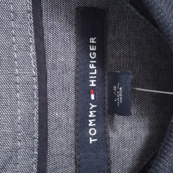 Tommy Hilfiger Men's Polo in Navy and Cream Stripes Size L NWT - Picture 2 of 5